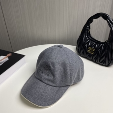 Loro Piana Caps